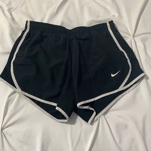 Nike Dri-FIT Tempo Girls Athletic Shorts